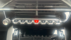 Peugeot 208 1.2 PureTech 100 Allure 5dr Petrol Hatchback